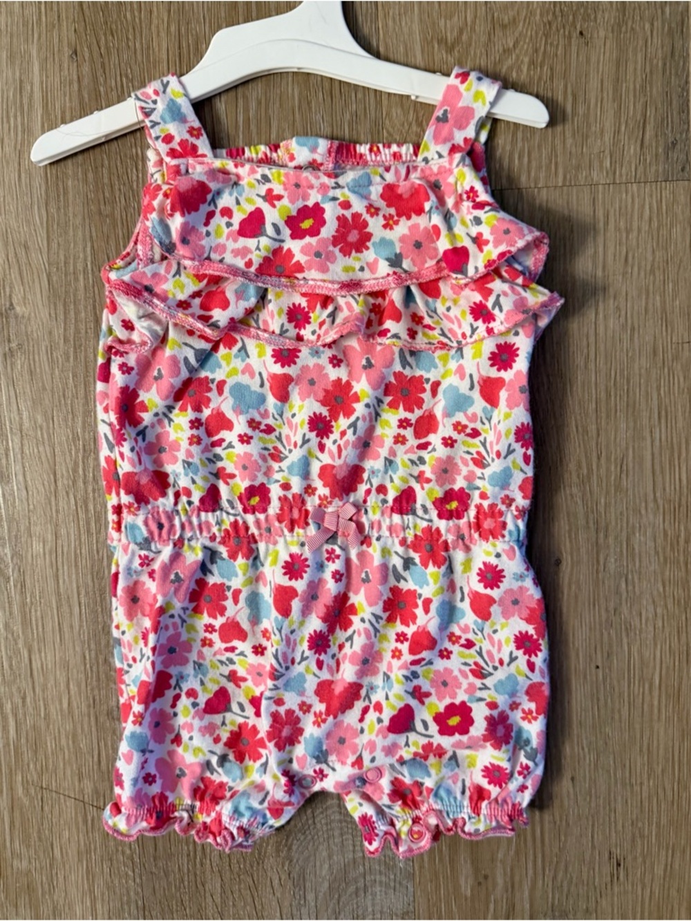 Carter's Girl's Size 3-6 Months Floral Ruffled Casual Romper